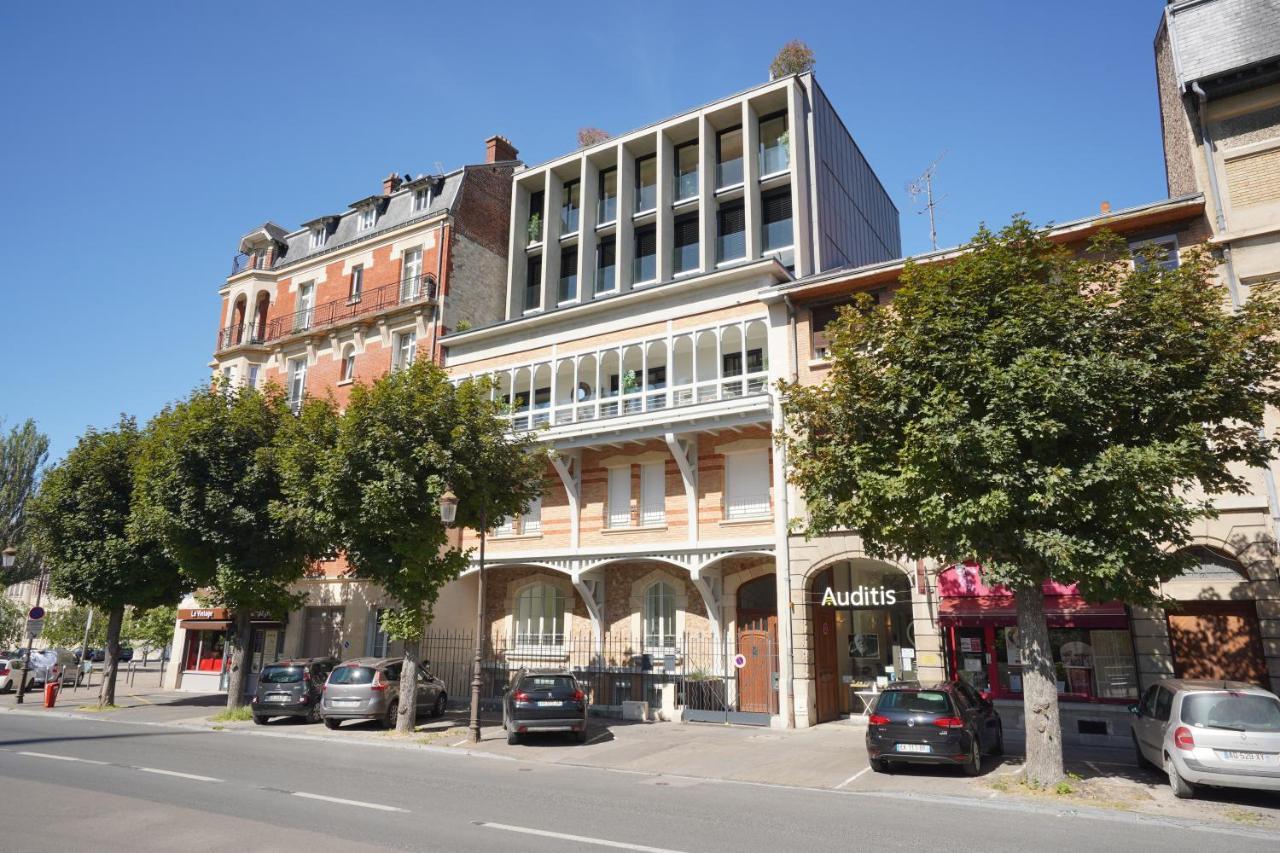 Les Suites 7 Anges - Parking, Vue Cathedrale & Centre Historique Reims Ngoại thất bức ảnh
