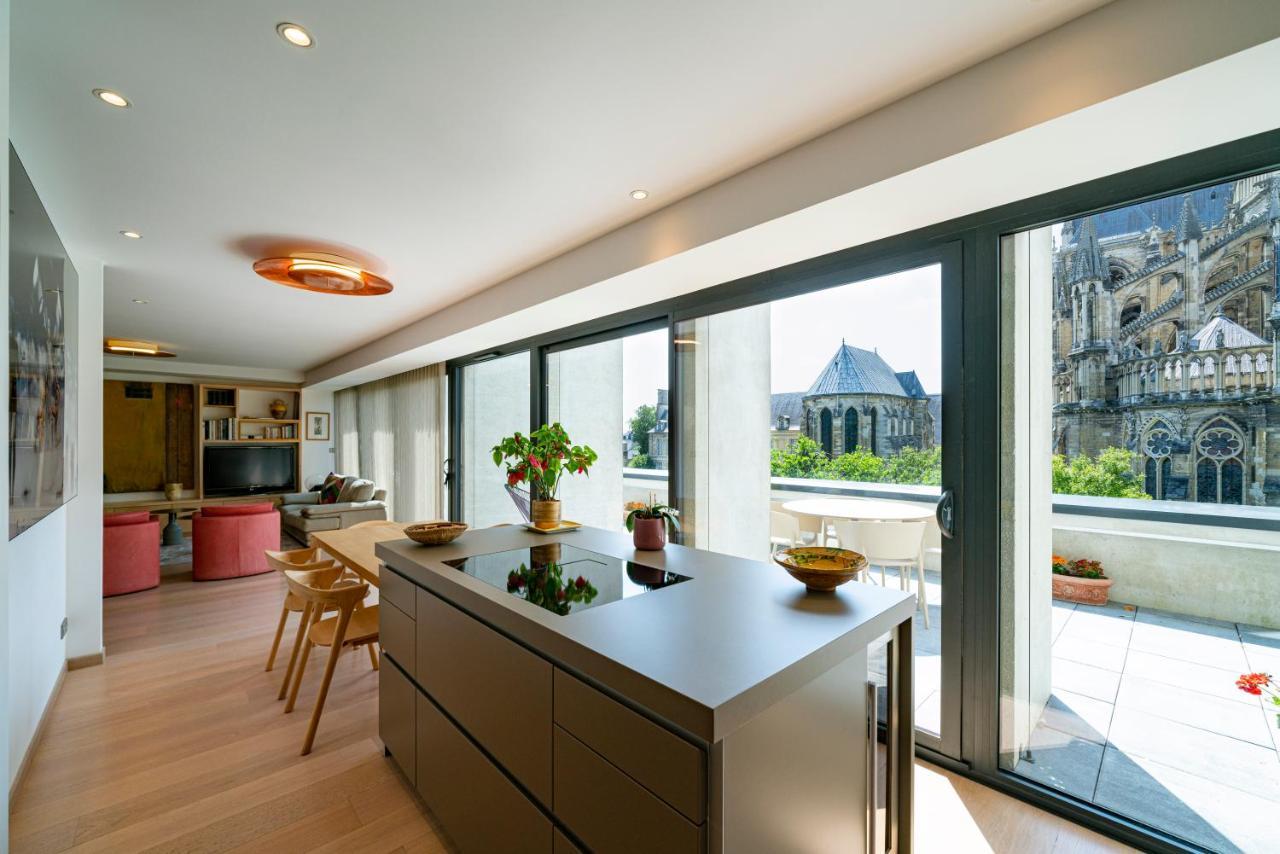 Les Suites 7 Anges - Parking, Vue Cathedrale & Centre Historique Reims Ngoại thất bức ảnh