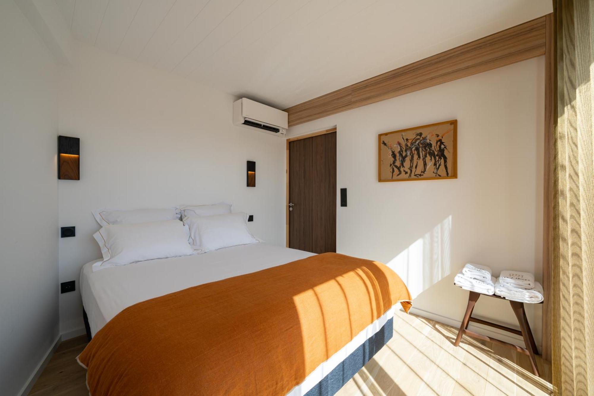 Les Suites 7 Anges - Parking, Vue Cathedrale & Centre Historique Reims Ngoại thất bức ảnh