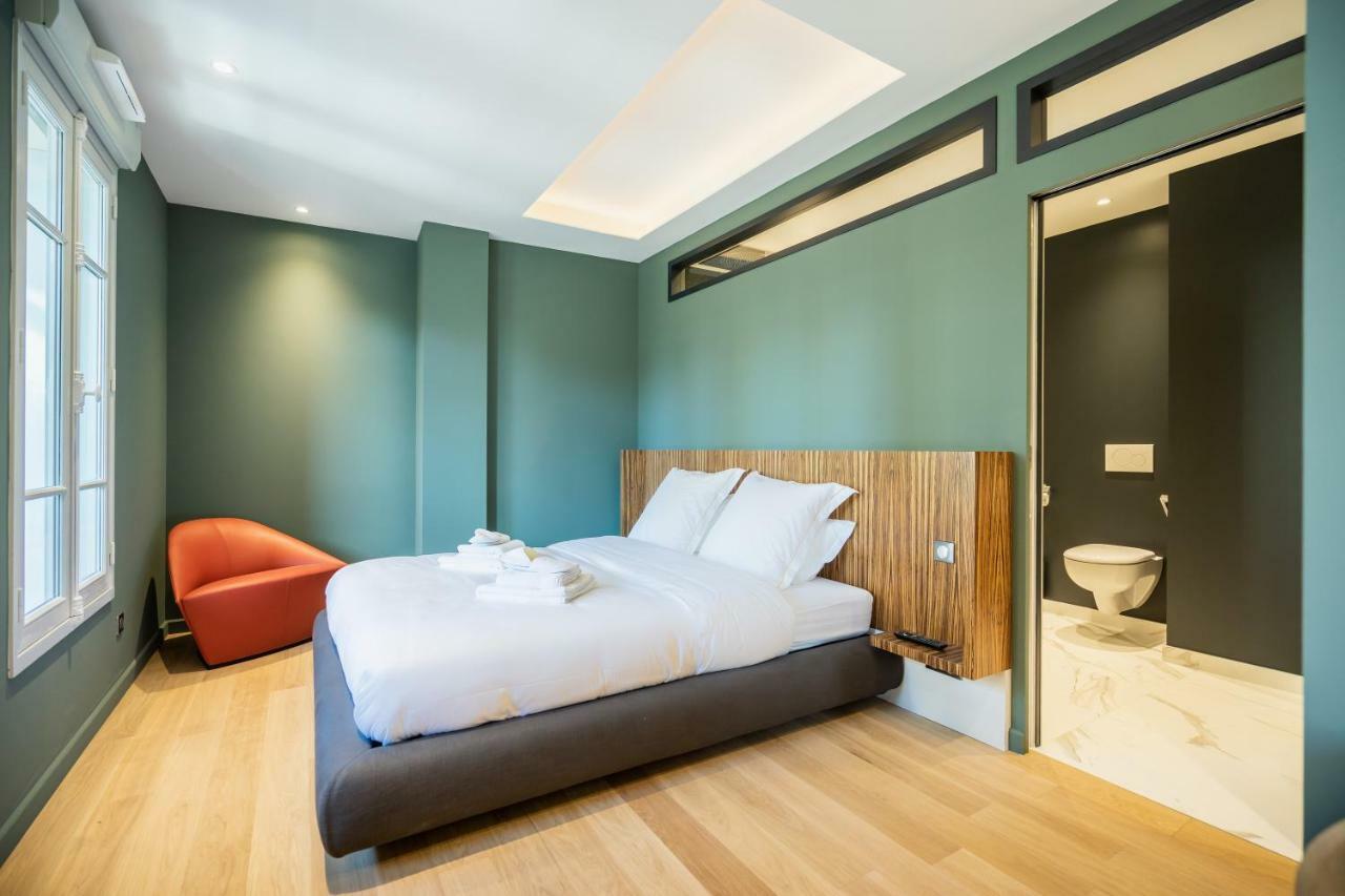 Les Suites 7 Anges - Parking, Vue Cathedrale & Centre Historique Reims Ngoại thất bức ảnh