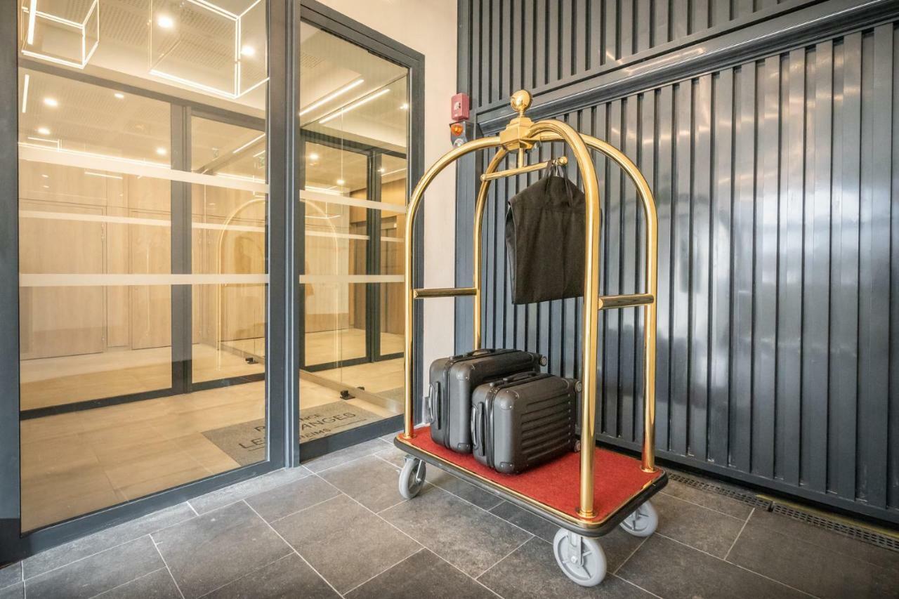 Les Suites 7 Anges - Parking, Vue Cathedrale & Centre Historique Reims Ngoại thất bức ảnh